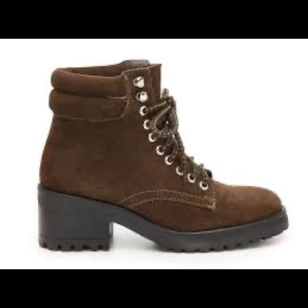 Steve Madden suede boots